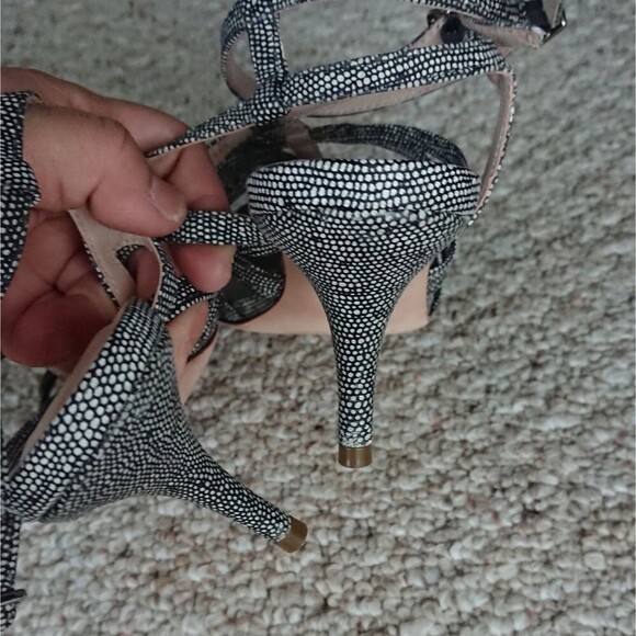 Loeffler Randall Black & white Strappy Sandals size 7.5 - Picture 8 of 12